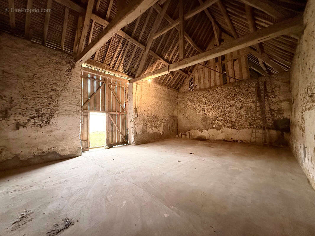 Maison à SAINT-LUBIN-DE-LA-HAYE