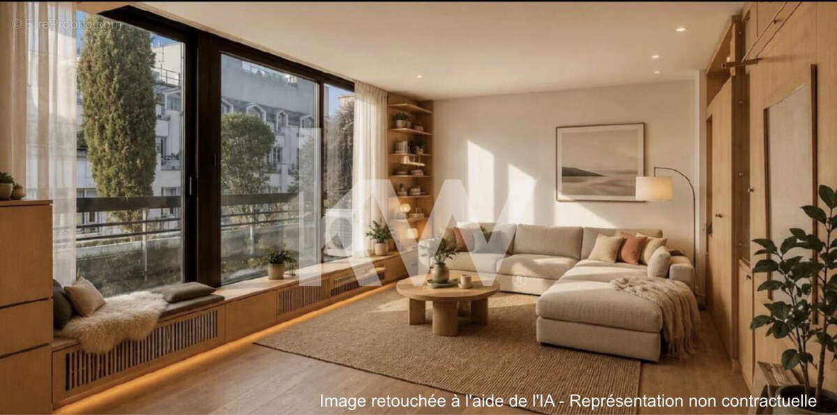 Appartement à PARIS-8E