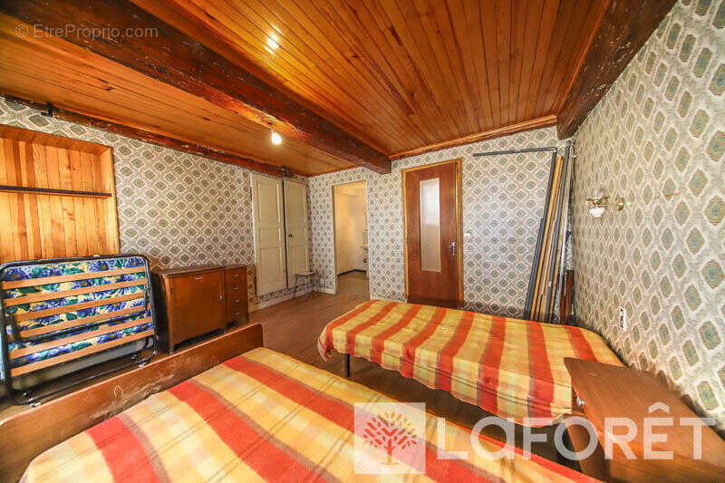 ** maison type 4 - embrun - 4 pièces - photo 10
