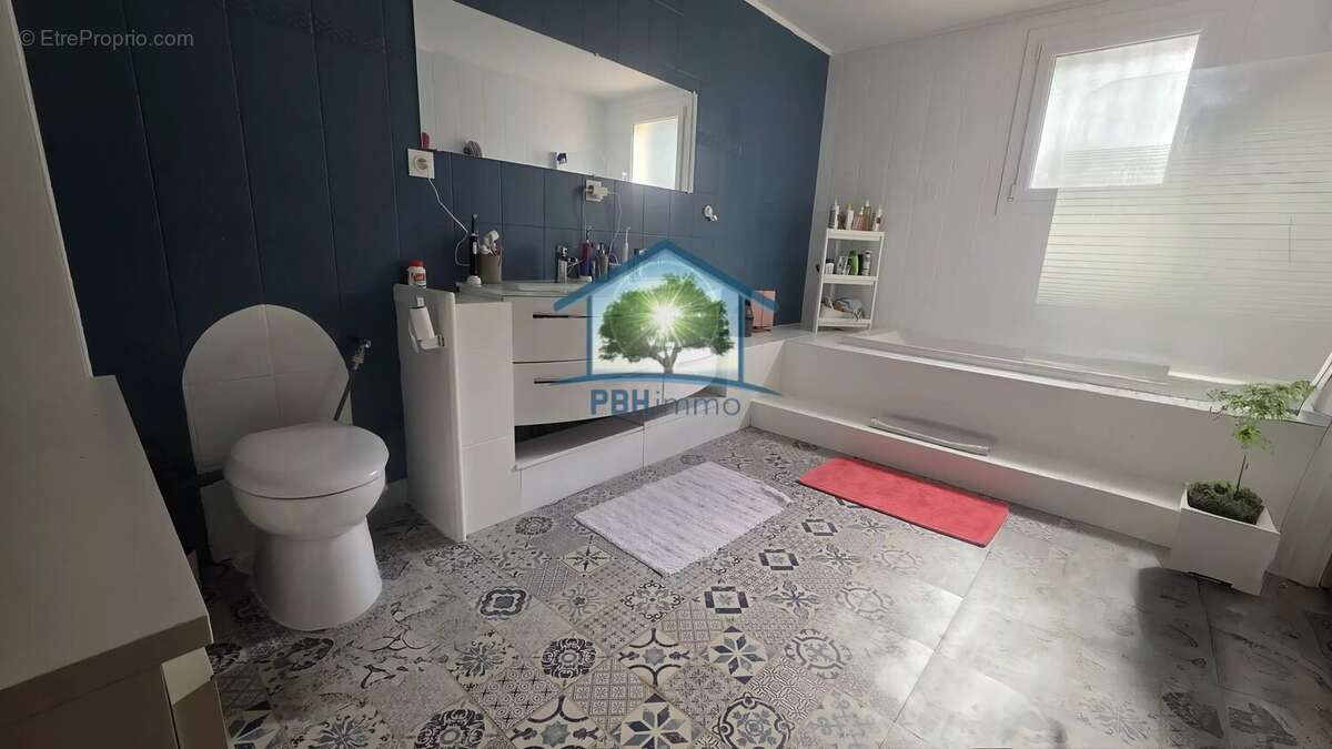 Maison à MARSEILLE-11E