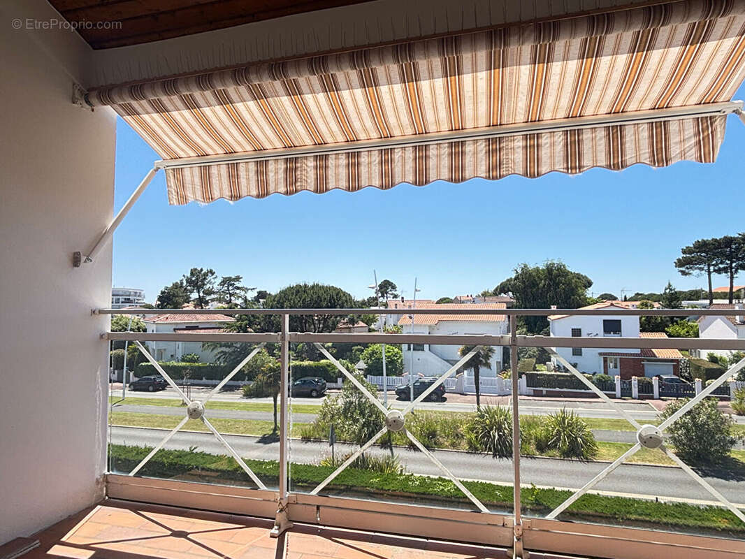 Appartement à VAUX-SUR-MER