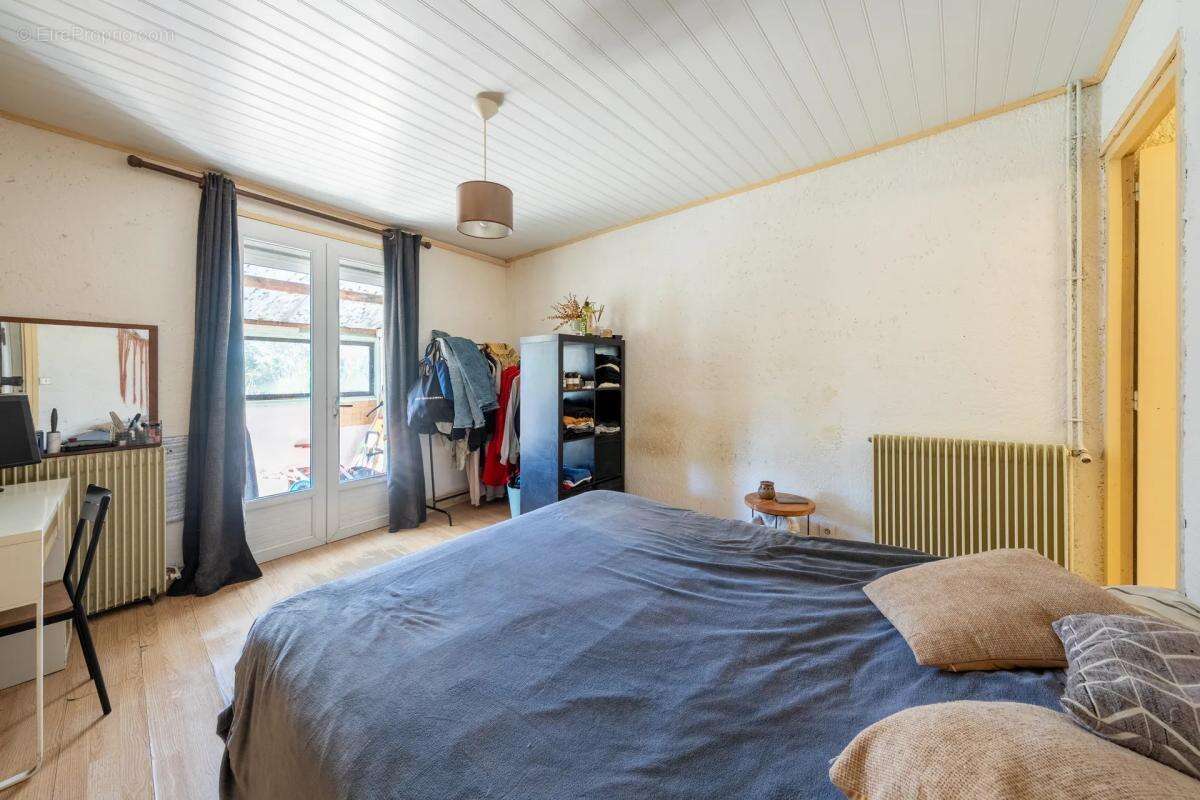 Maison à SAINT-LAURENT-D'ARCE