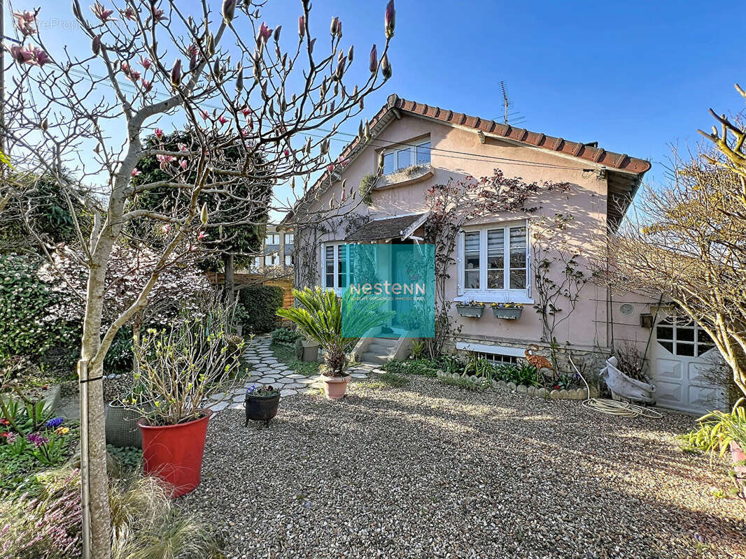 Maison à FRANCONVILLE