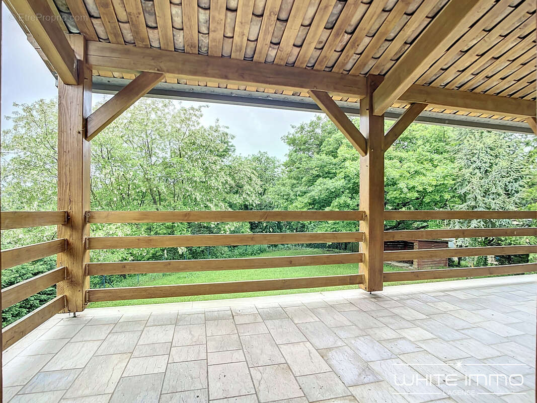 Maison à FRANCHEVILLE