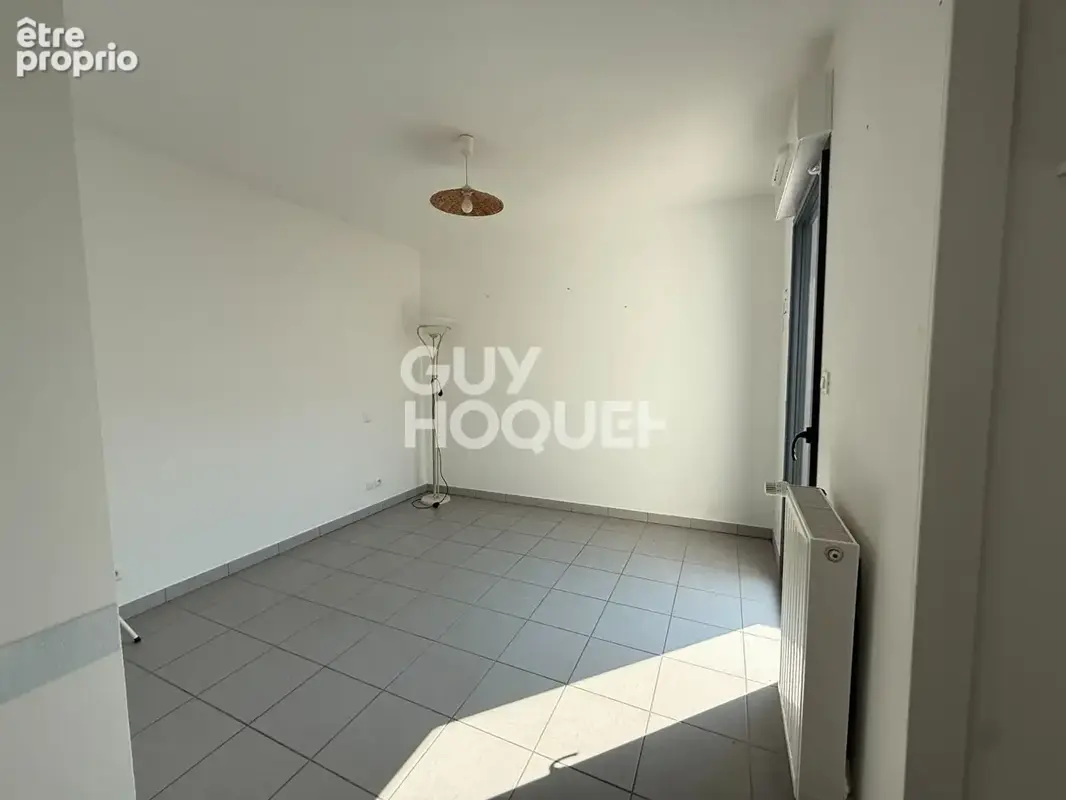 Exclusivité à SAINT JEAN DE MONTS : Charmant appartement 2 pièces en centre-ville - photo 9