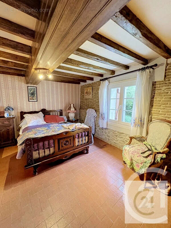 Maison 103 m² à Lagarde  - photo 14