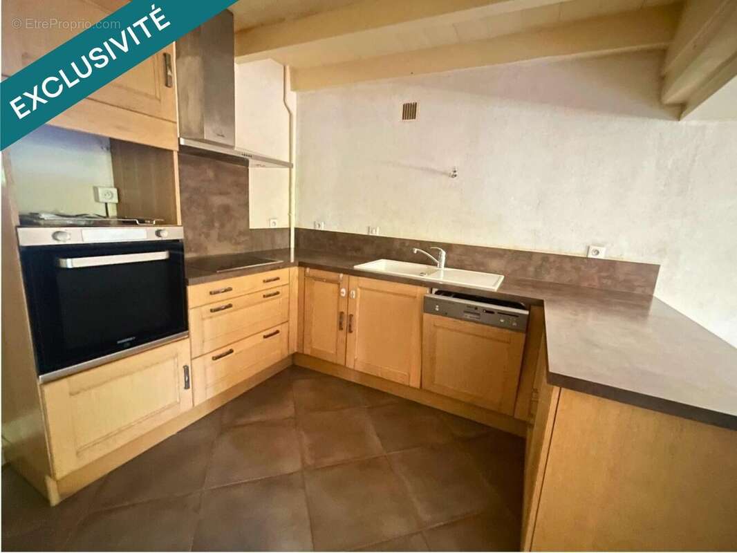 Maison 169 m² à Aydat  - photo 2