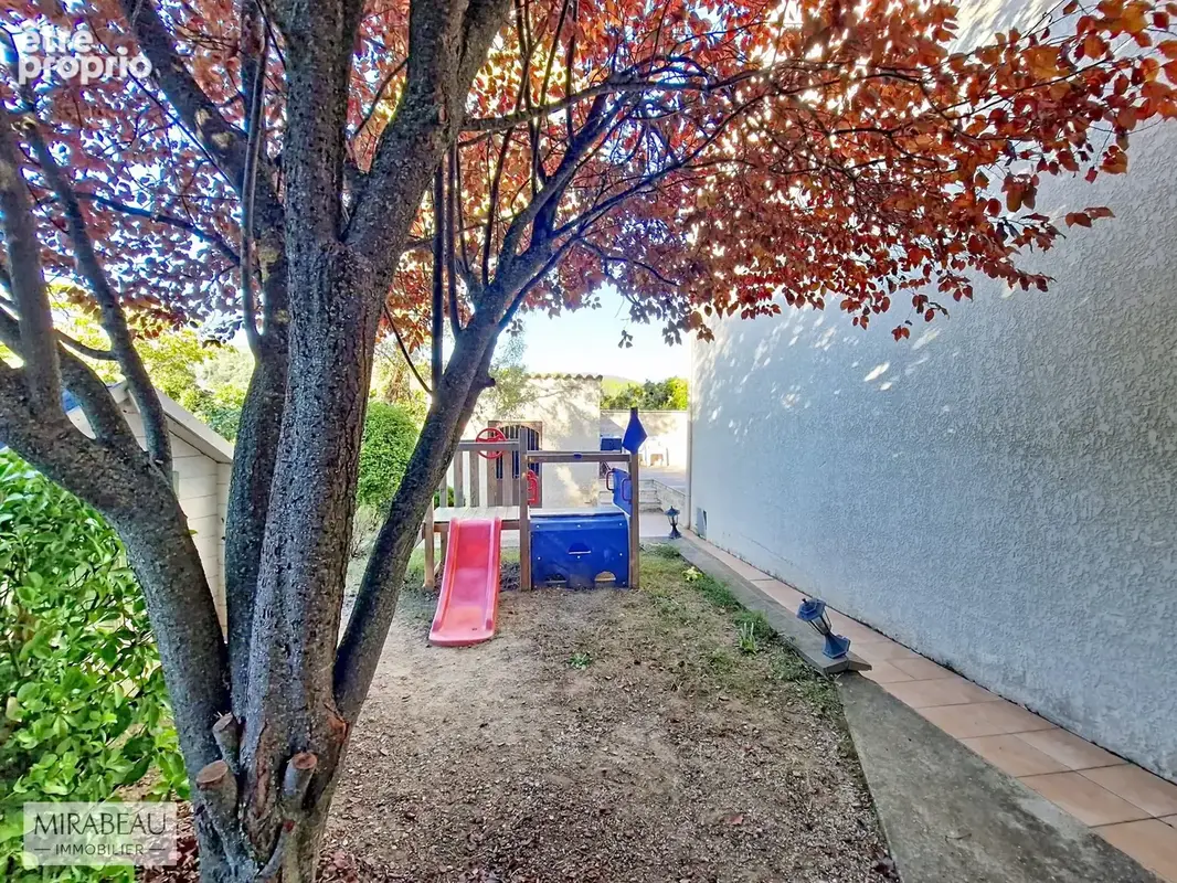 Maison 5 pièces 119 m² à vendre à Mirabeau (84120) - photo 9