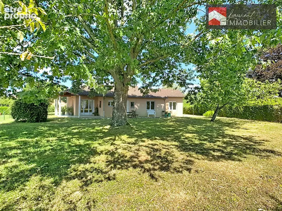 Simandre - Maison de plain-pied de 108 m² avec vaste terrain - photo 8