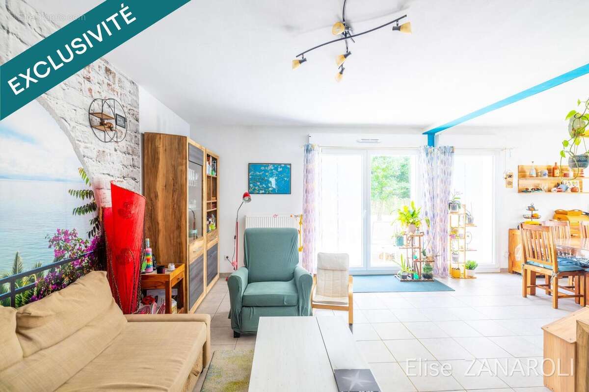 Maison 114 m² à Roussy-Le-Village  - photo 5