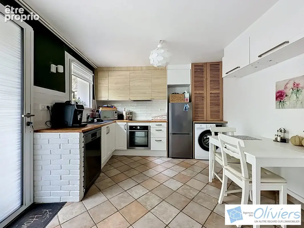 Appartement 5 pièces 69 m² à vendre à Chevreuse (78460) - photo 4