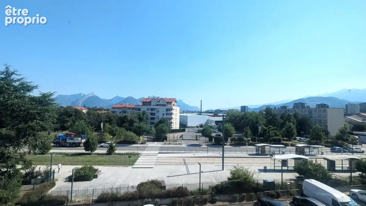 Appartement 4 pièces 75 m² à vendre à Le Pont-De-Claix (38800) - photo 9