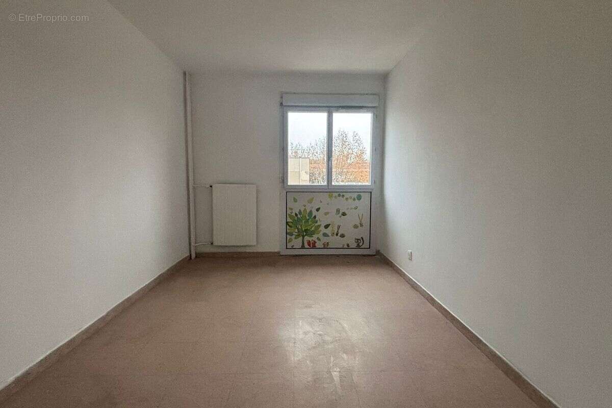 Appartement à PORT-DE-BOUC