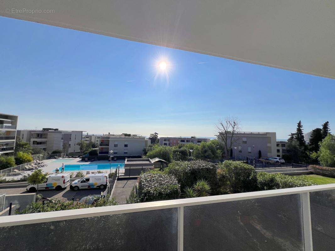 Appartement à VILLENEUVE-LOUBET