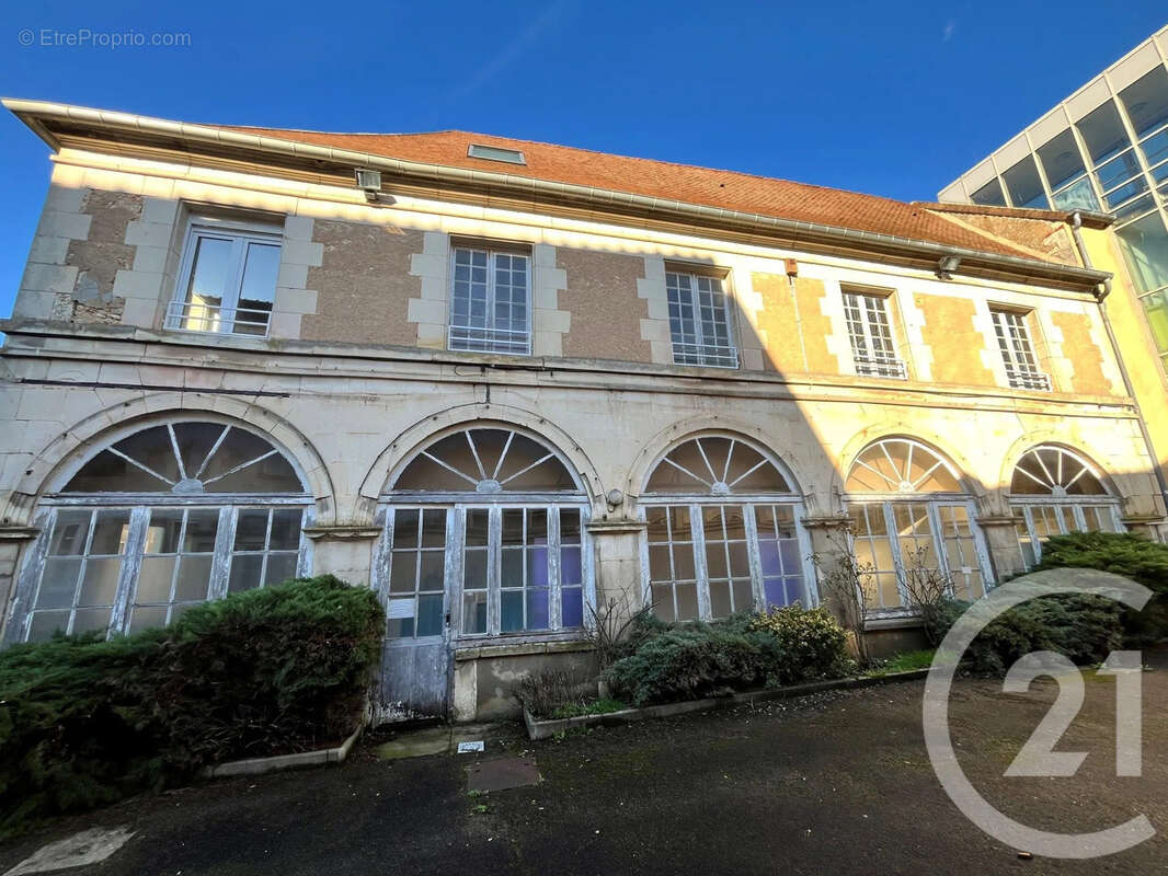 Maison à ENTRAINS-SUR-NOHAIN