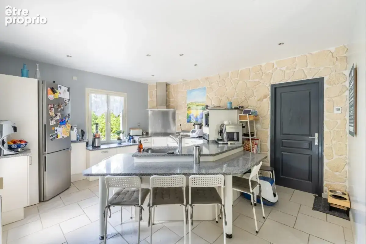 Maison à vendre 8 pièces  (78) - photo 4