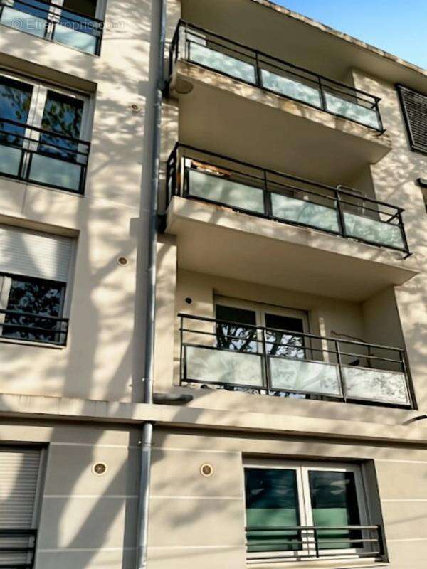 Appartement à CALUIRE-ET-CUIRE