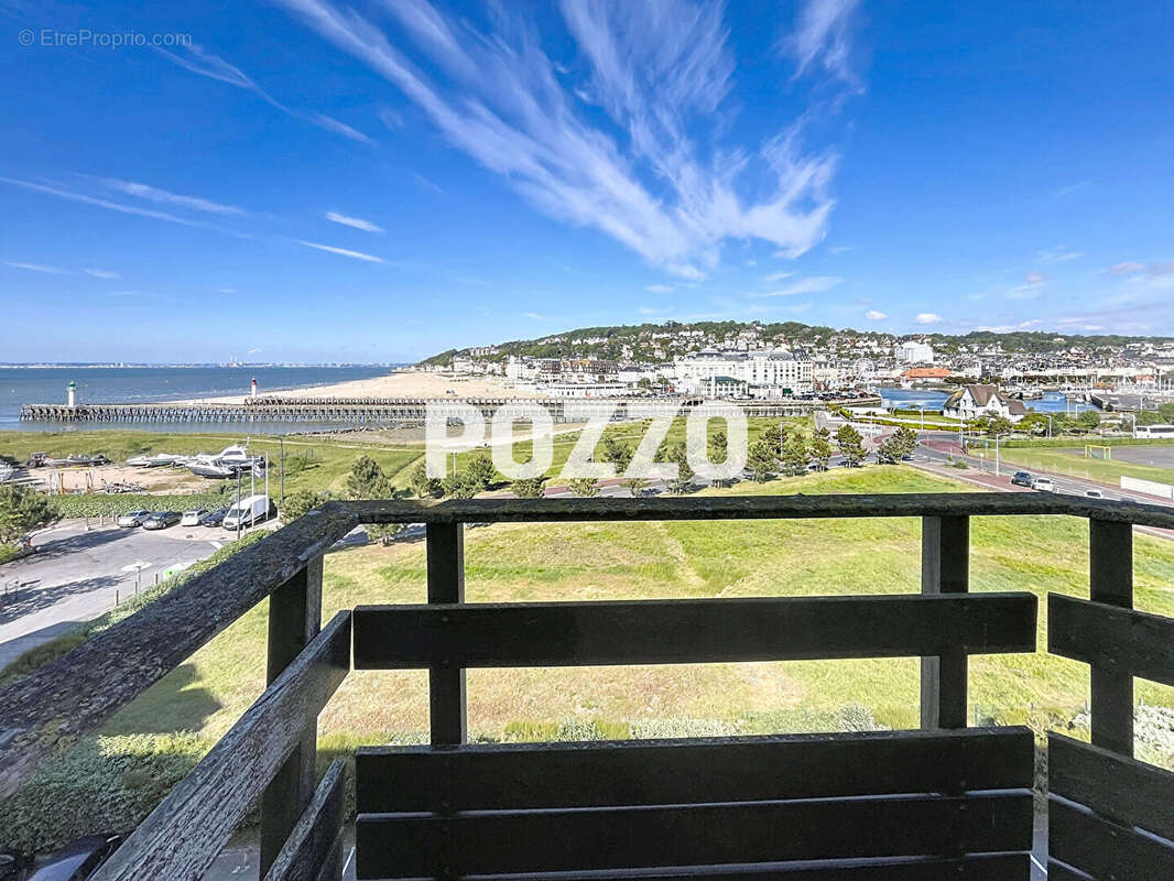 Appartement à DEAUVILLE