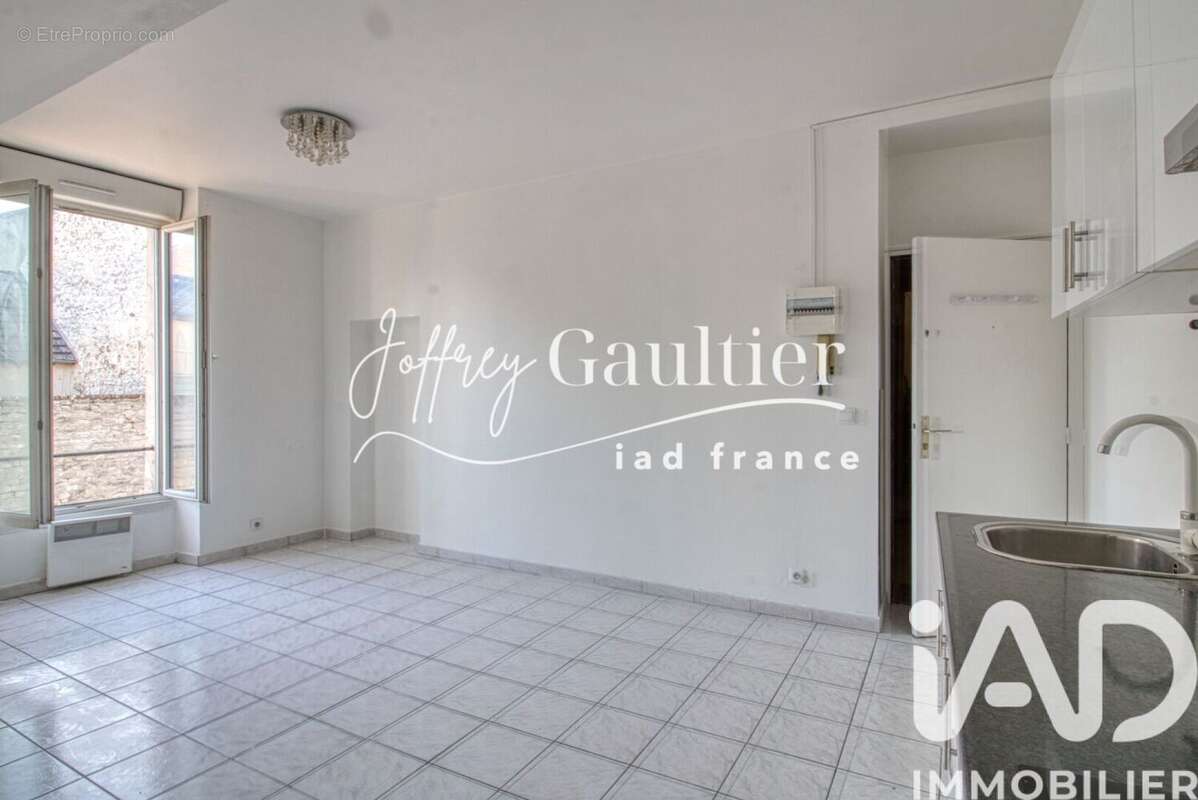 Photo 2 - Appartement à BEAUMONT-SUR-OISE