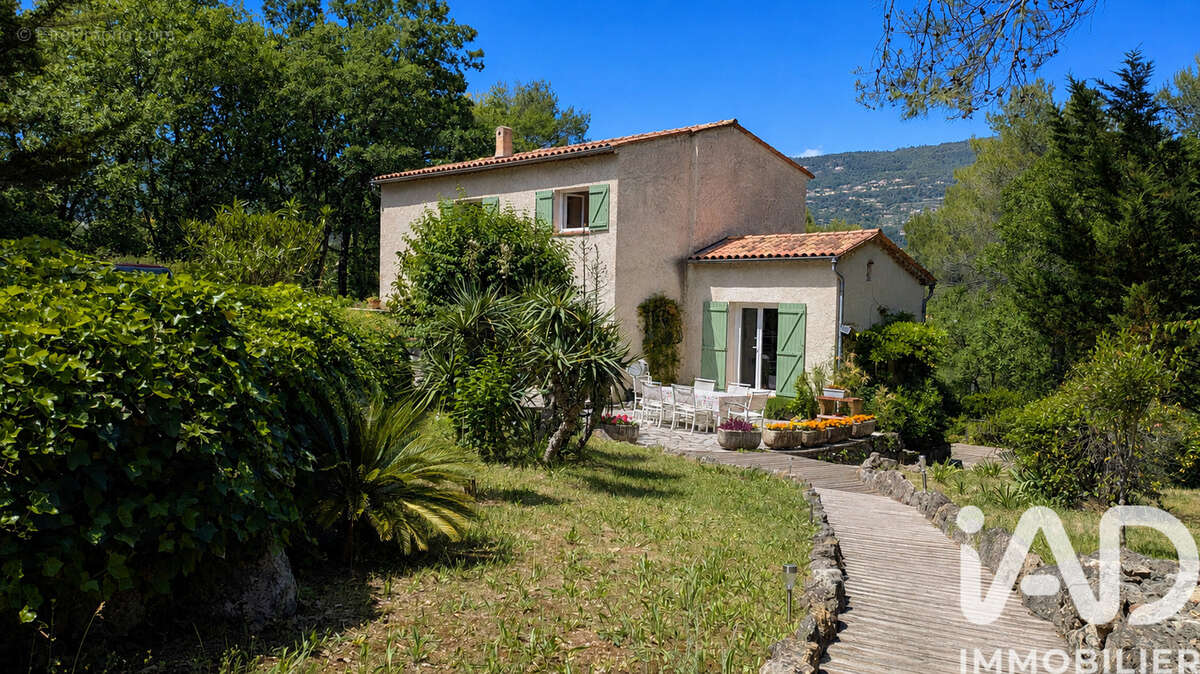 Photo 2 - Maison à PEYMEINADE