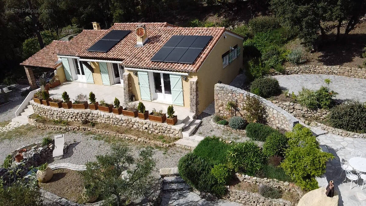 Maison à TOURTOUR