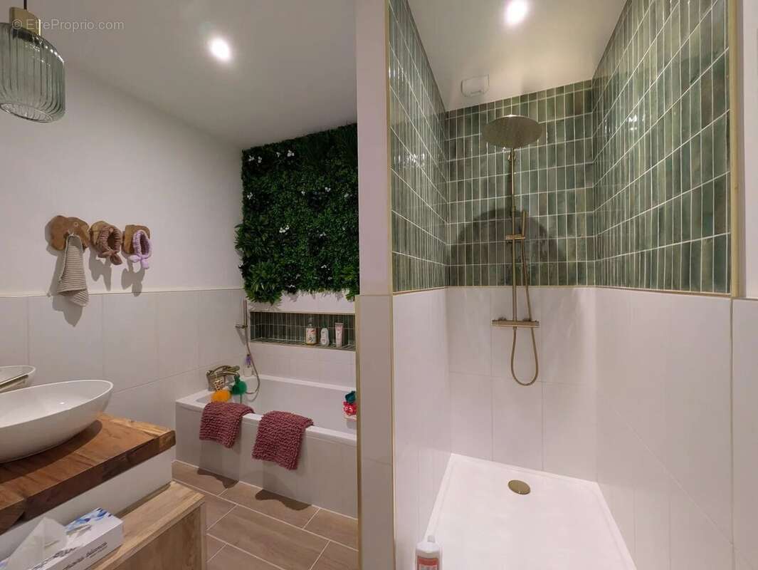 Maison à LA RICHARDAIS