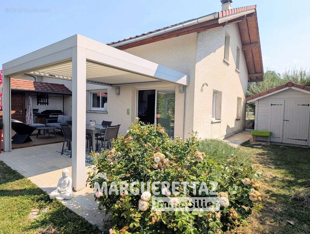 Maison récente T5 sur terrain plat et clôturé - photo 5