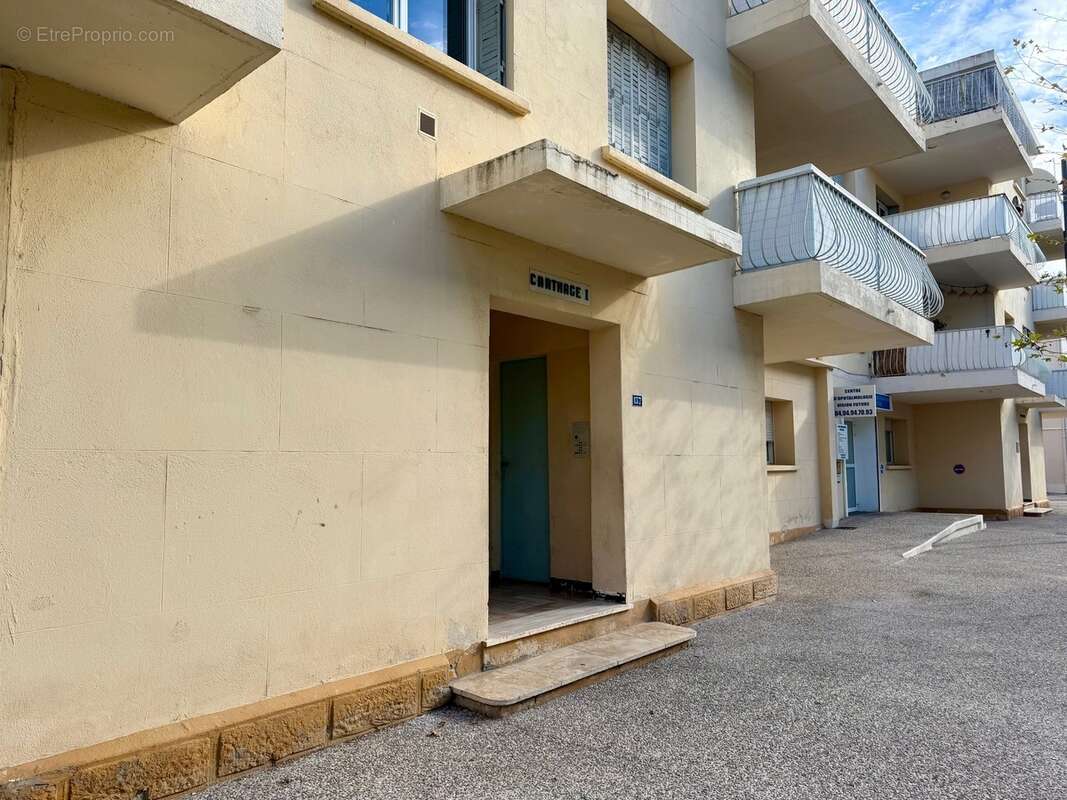 Appartement à SIX-FOURS-LES-PLAGES