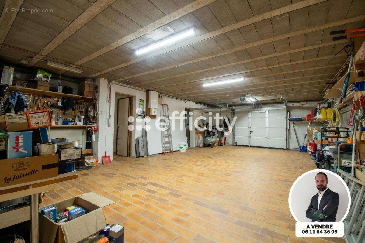 Maison à VILLENEUVE-LE-ROI