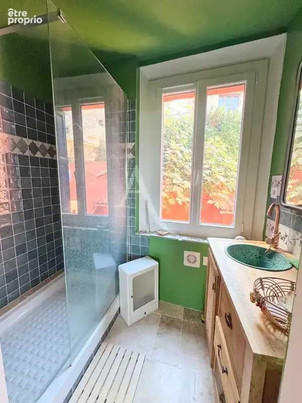 LLAURO : Maison 3 pièces 86.35 m² avec une cour chaleureuse ! - photo 11