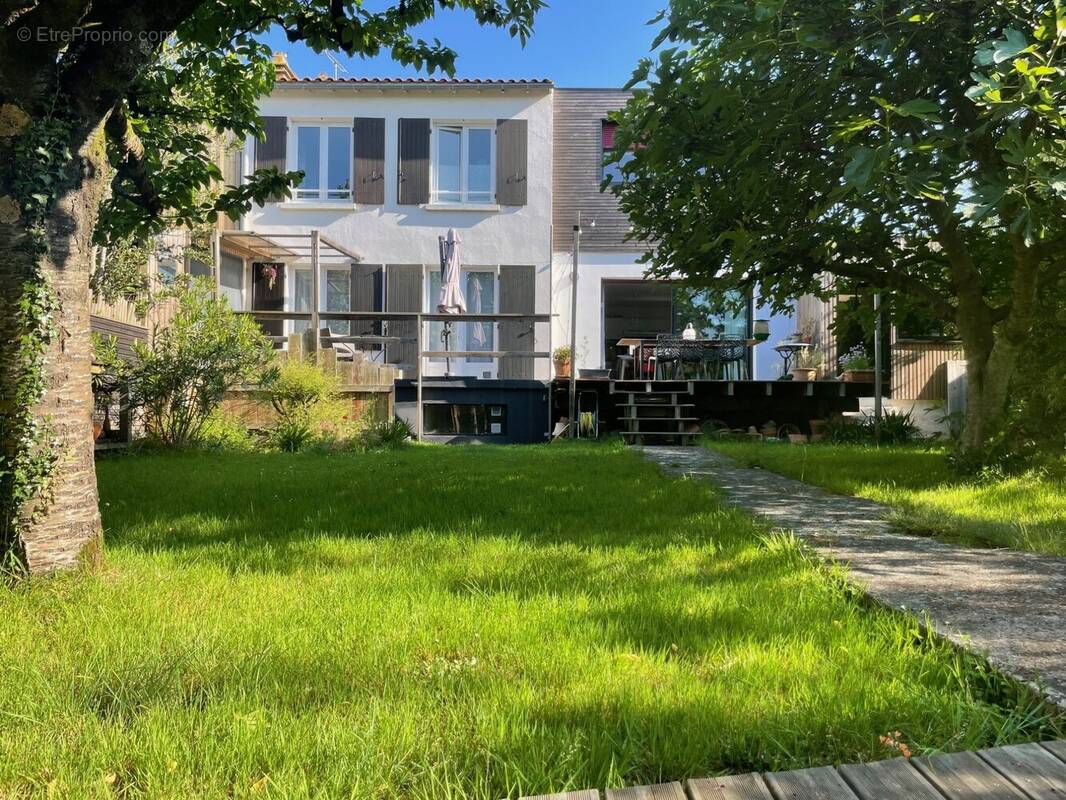 Maison à LA ROCHELLE