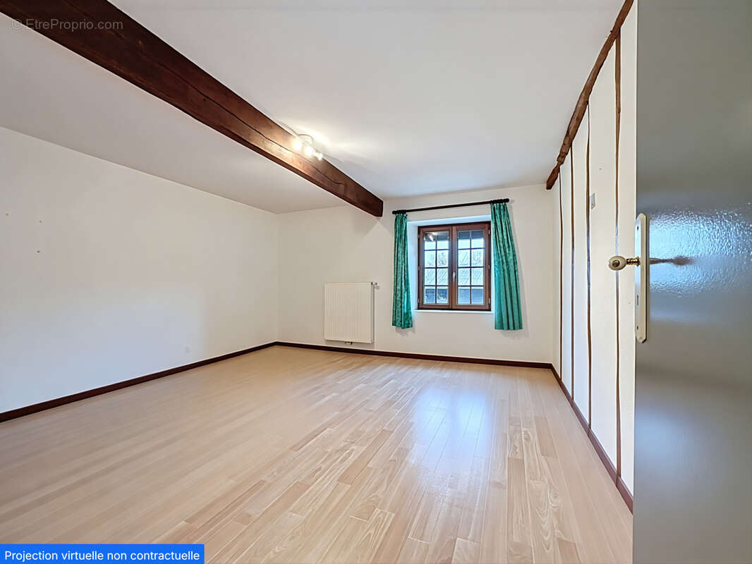 Maison à MONTMIRAIL