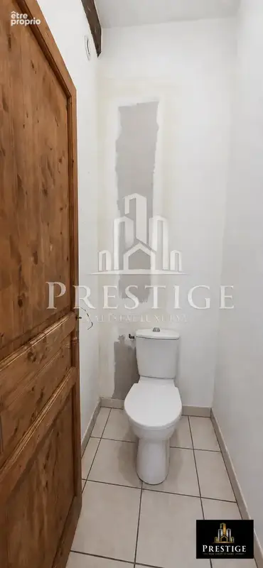 HYÈRES CENTRE — Appartement T2 - photo 5