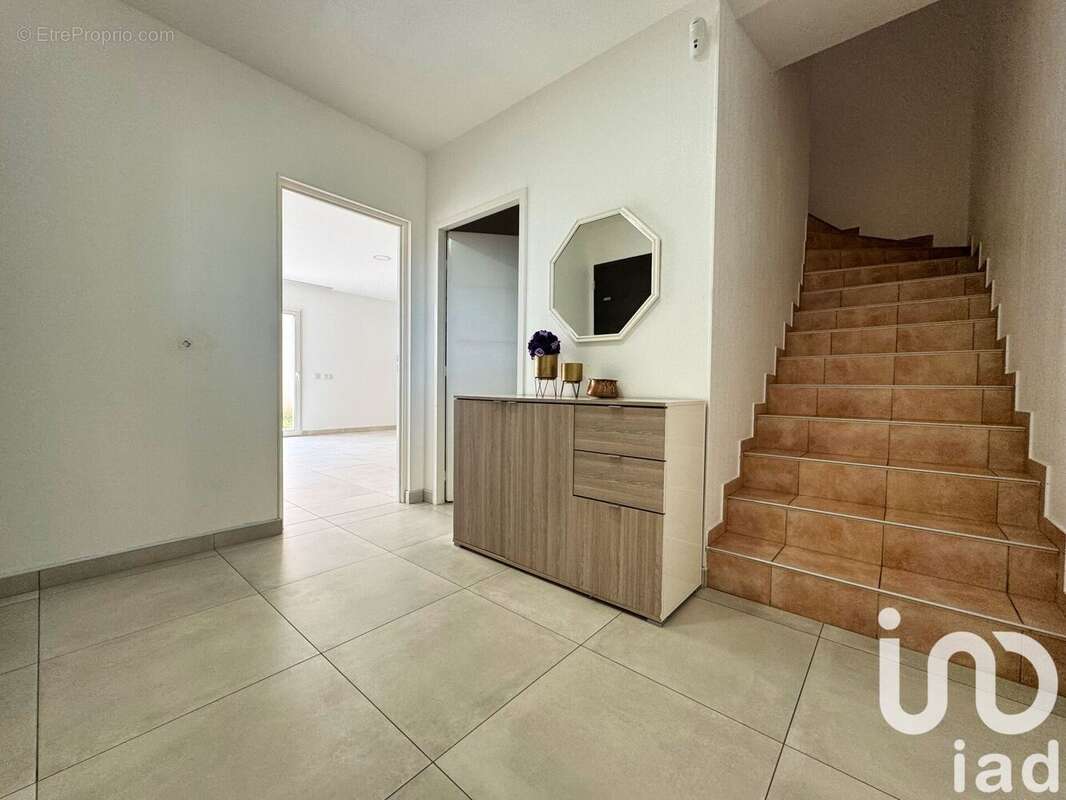 Photo 4 - Maison à PEYRESTORTES