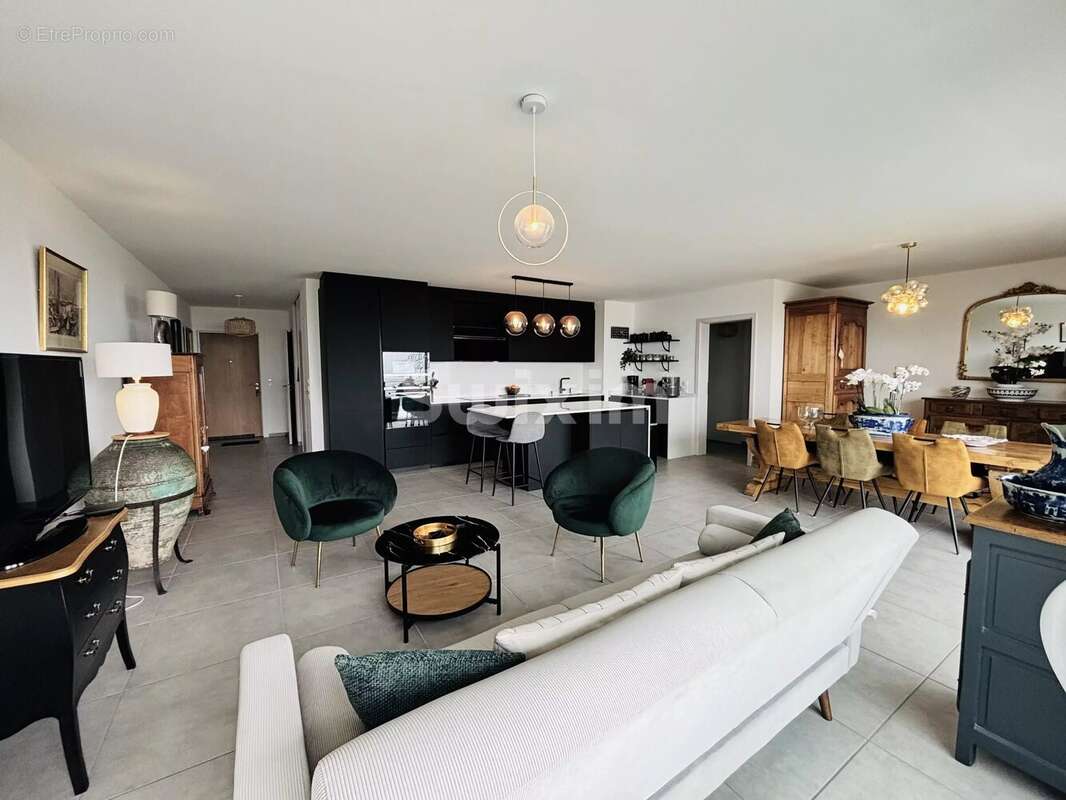 Appt T4 avec  Vue lac & Montage - photo 2