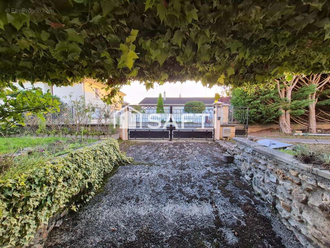 Photo 3 - Maison à DESCARTES