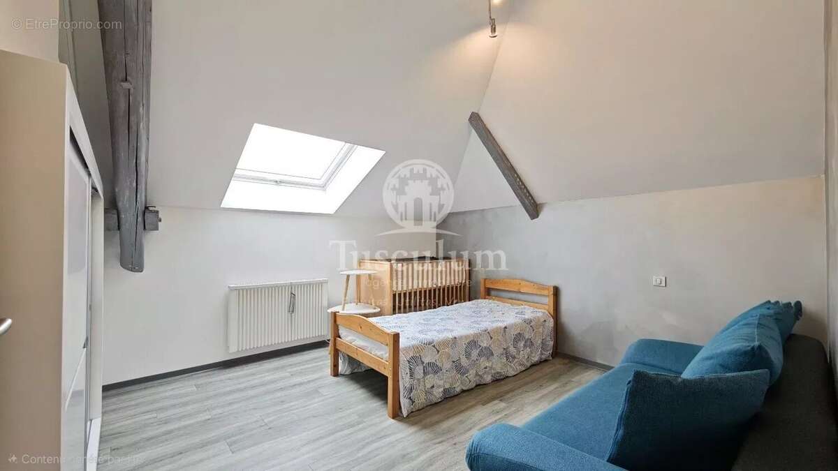 Appartement à VOLMERANGE-LES-MINES