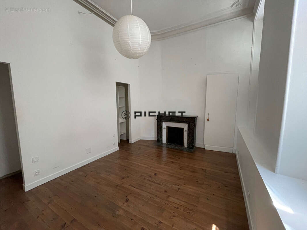 Appartement à PAU