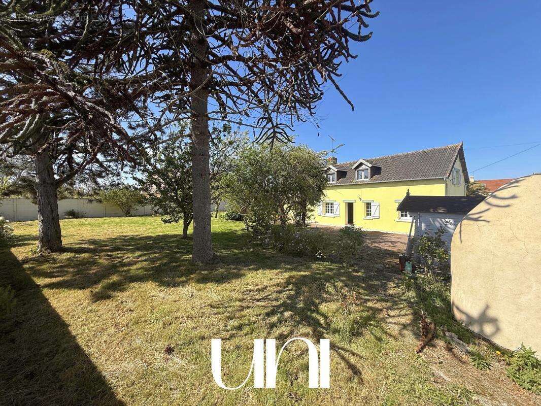 Maison à SOMMERVIEU