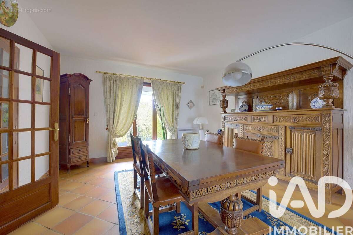 Photo 2 - Maison à GAGNY