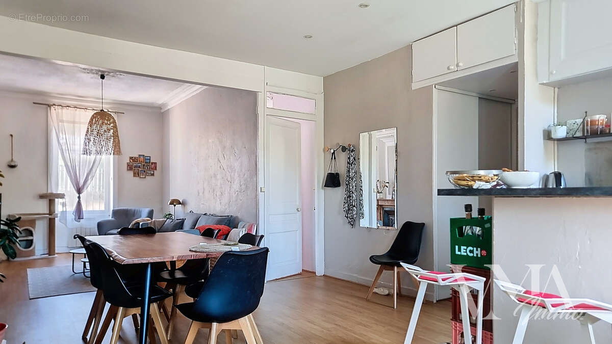 Appartement à TASSIN-LA-DEMI-LUNE