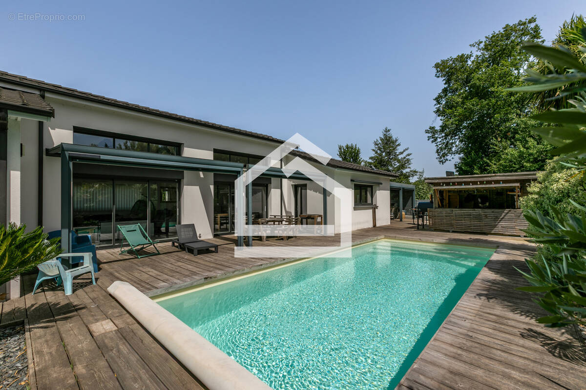 Maison à SAINT-AUBIN-DE-MEDOC