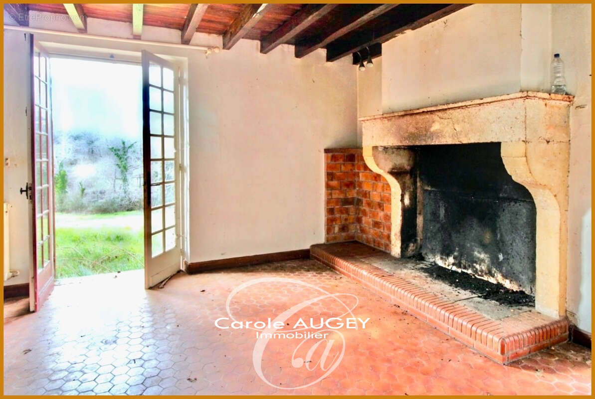 Maison à SAINT-LEGER-DE-BALSON