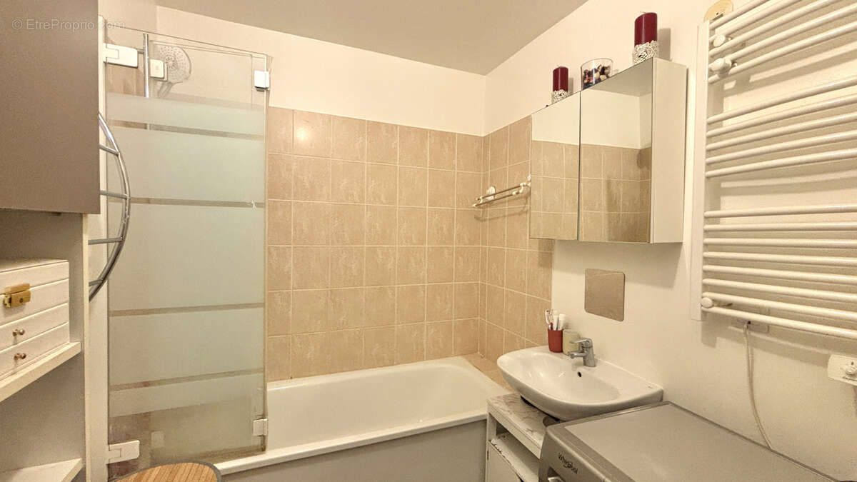 Appartement à ENGHIEN-LES-BAINS