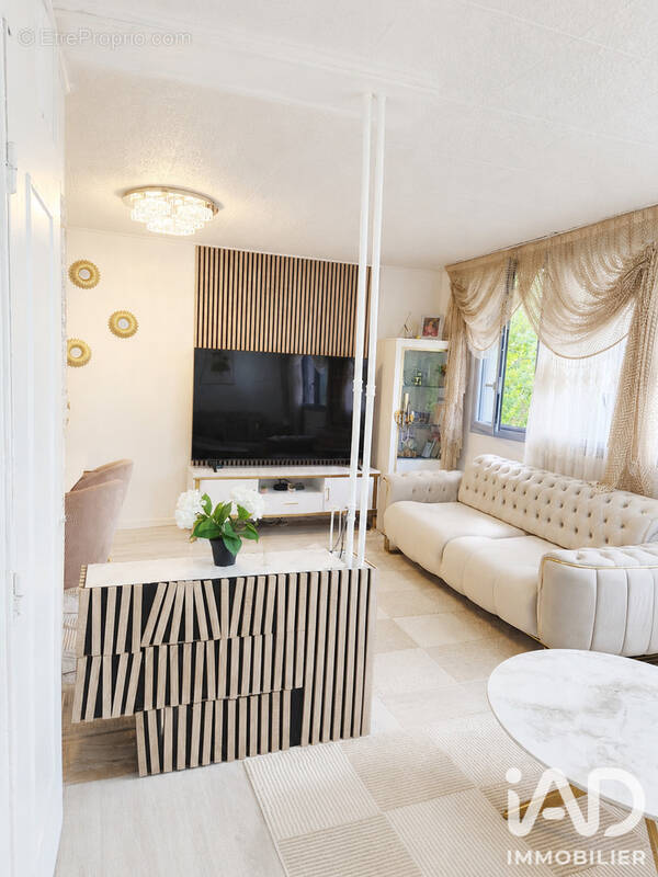 Photo 1 - Appartement à SARCELLES