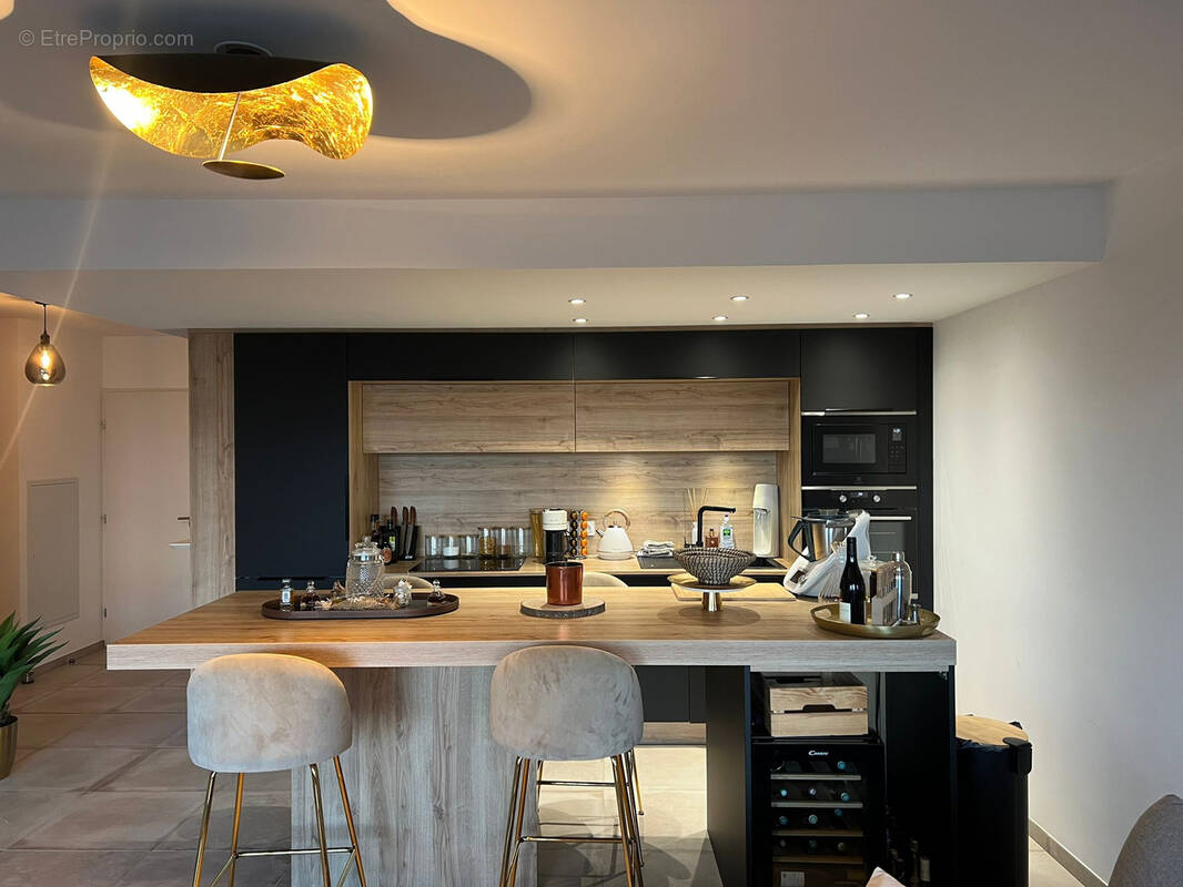 Appartement à MARSEILLE-9E