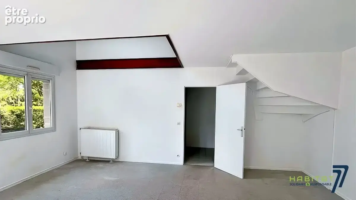 Appartement 5 pièces 110 m² à vendre à Magny-Le-Hongre (77700) - photo 4