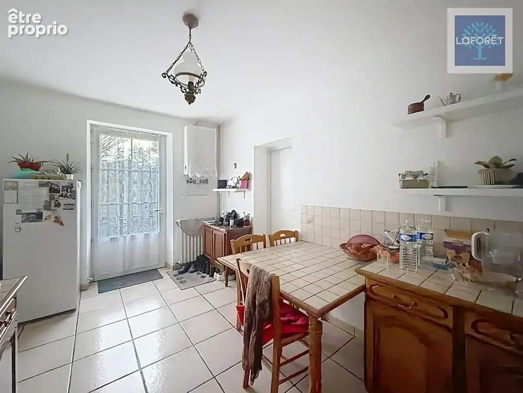 Maison 161 m² divisible avec 2 parties, garage de 70 m² et terrain clos - photo 3