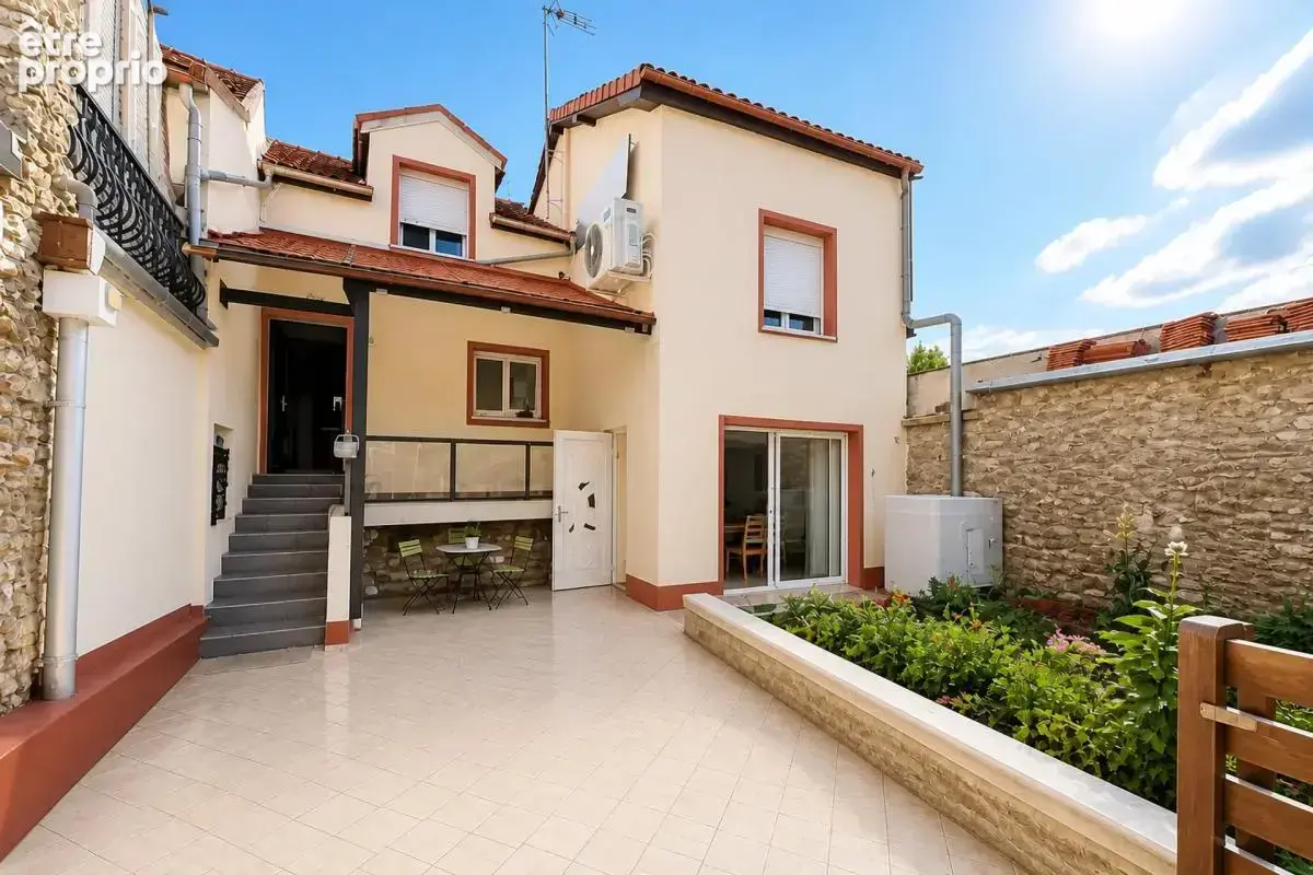 Maison en copropriété de 5 pièces de 85 m² à Mantes-la-Ville - photo 17