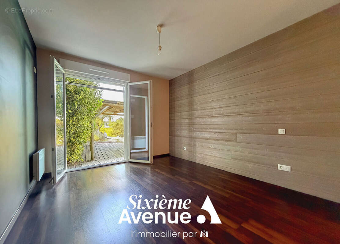 Maison avec piscine, vue panoramique et installations équestres Puycelsi - photo 7